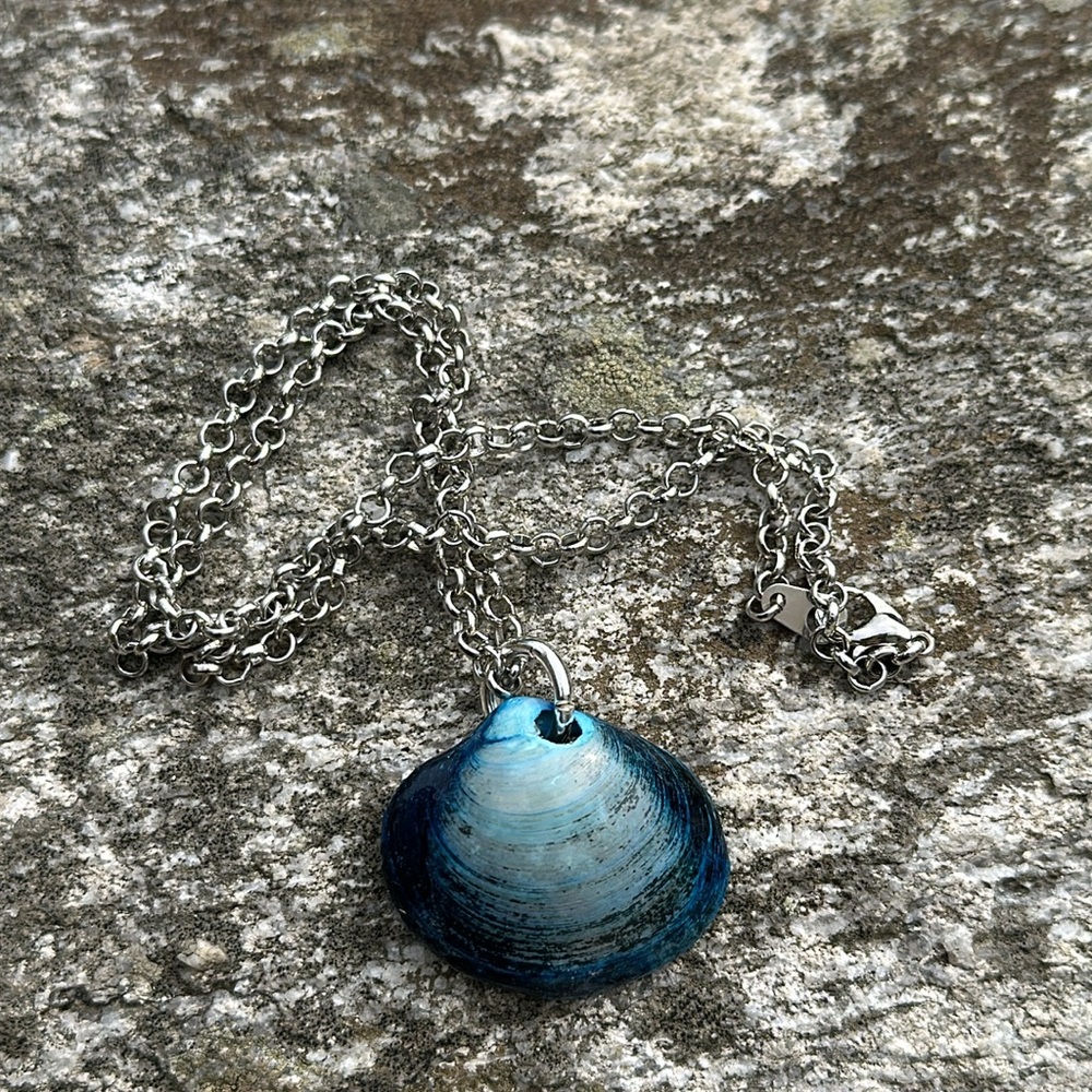 Maine coast necklace - Picture 3 of 9